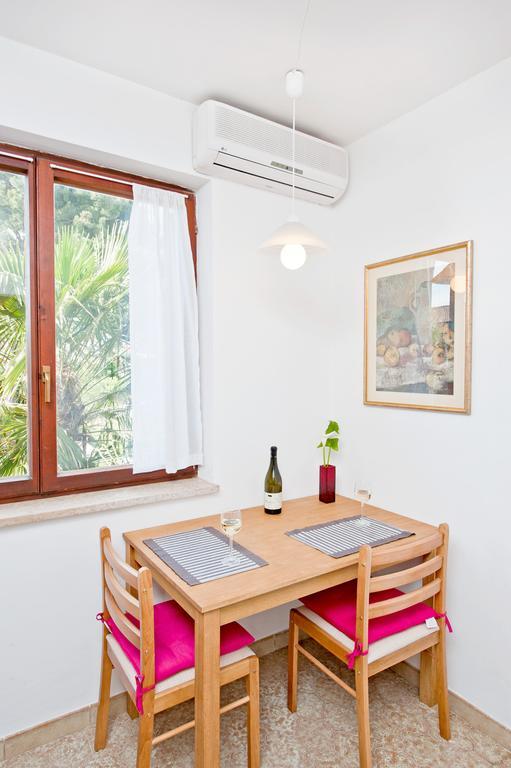 Apartments Alluro Rovinj Room photo